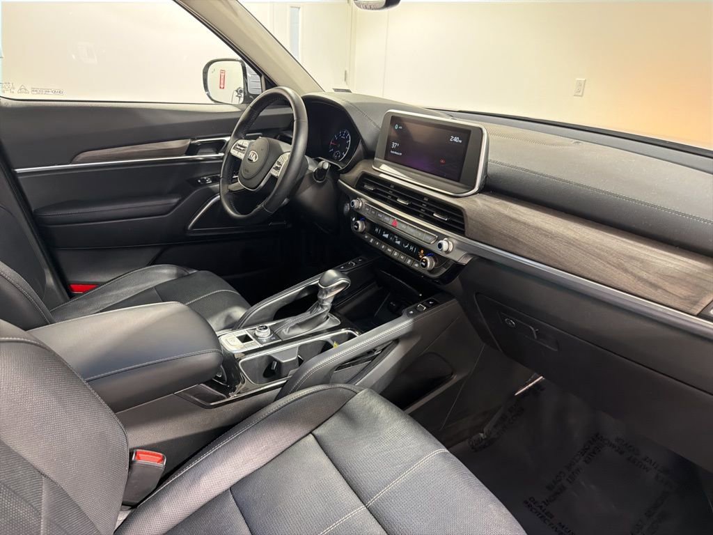 Used 2021 Kia Telluride SX w/ Nightfall Edition Package image 24