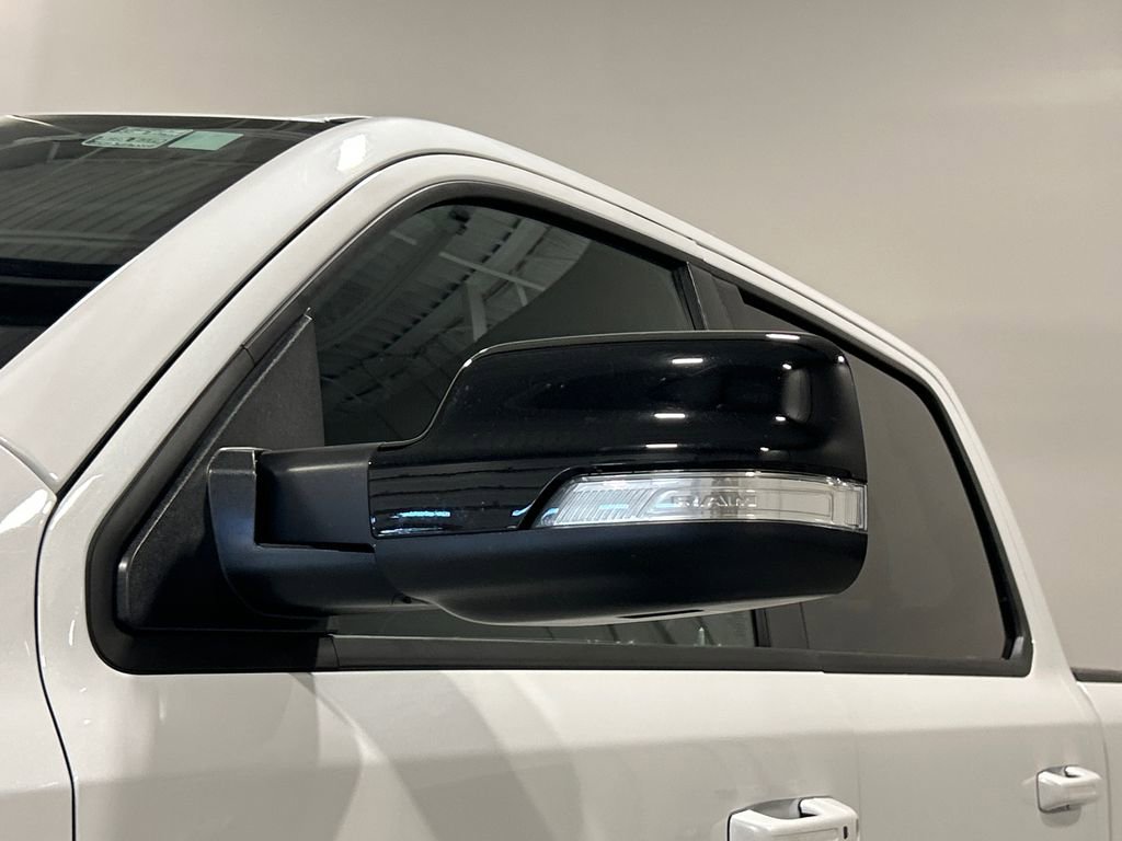 Used 2022 RAM 1500 Laramie image 13