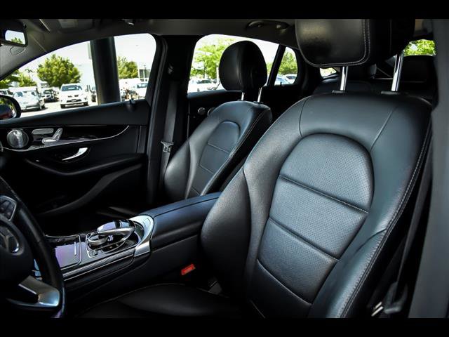 Used 2017 Mercedes-Benz GLC 300 4MATIC Coupe image 14