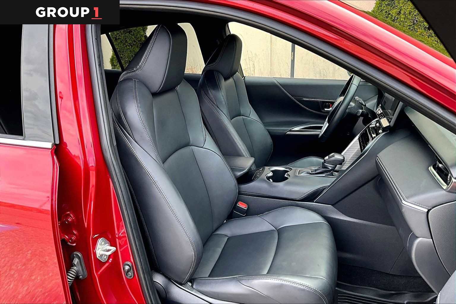 Certified 2024 Toyota Venza Nightshade AWD/4WD image 8