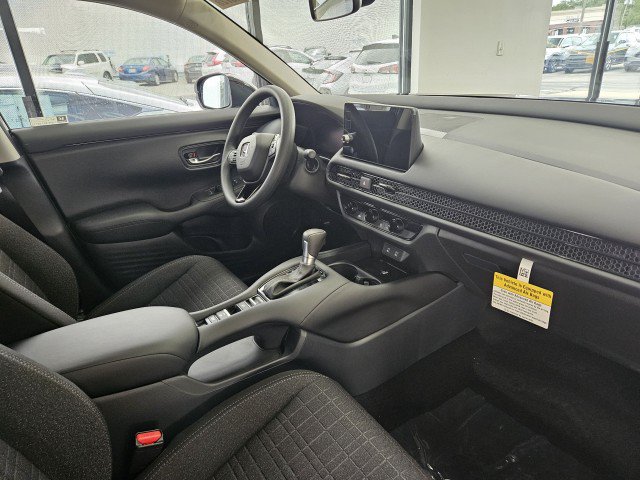 New 2027 Honda HR-V LX image 13