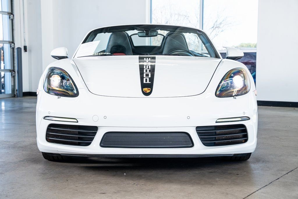 Used 2019 Porsche 718 Boxster image 3