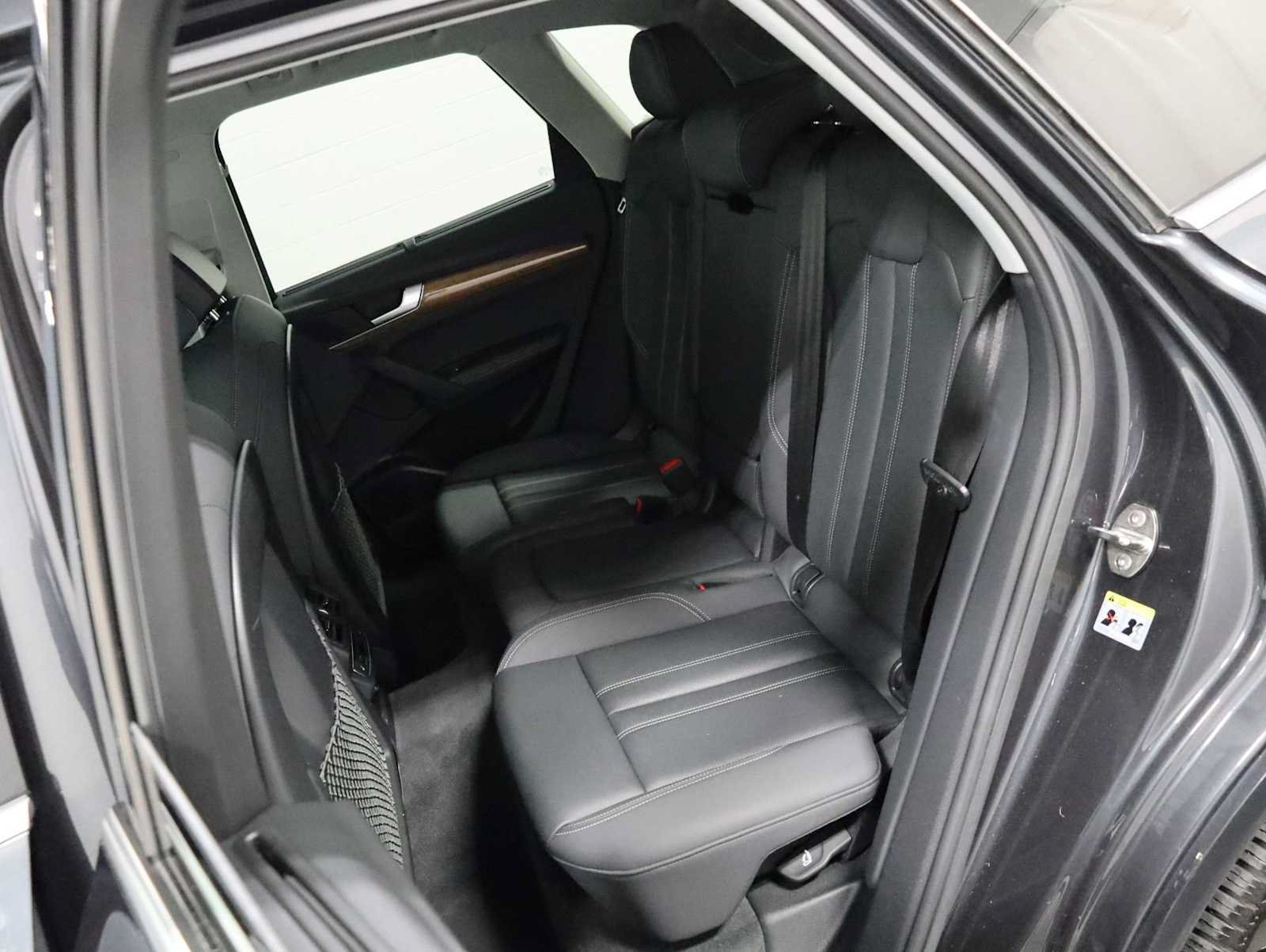 Used 2021 Audi Q5 Prestige w/ Prestige Package AWD/4WD image 34