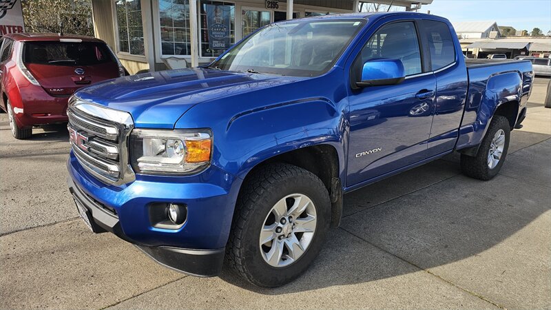 Used 2018 GMC Canyon SLE w/ SLE Convenience Package