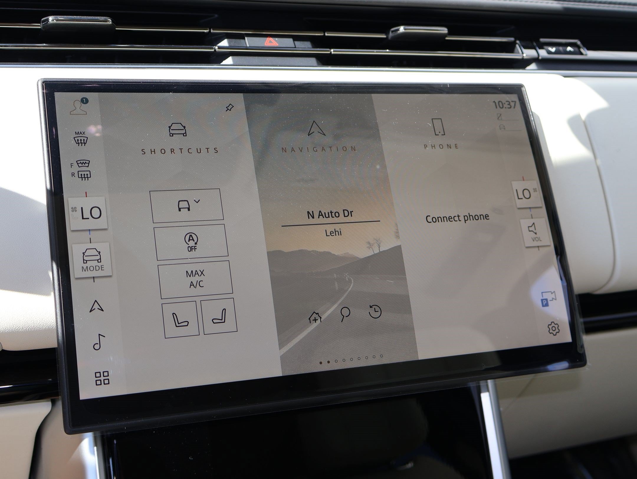 New 2026 Land Rover Range Rover Autobiography AWD/4WD image 21