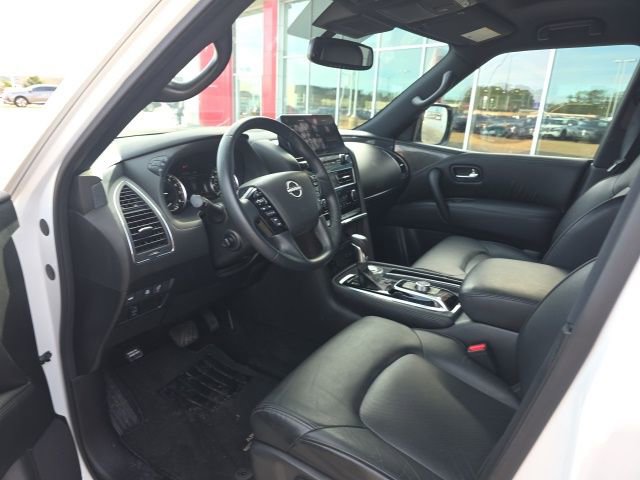 Certified 2024 Nissan Armada SL w/ Midnight Edition Package image 13