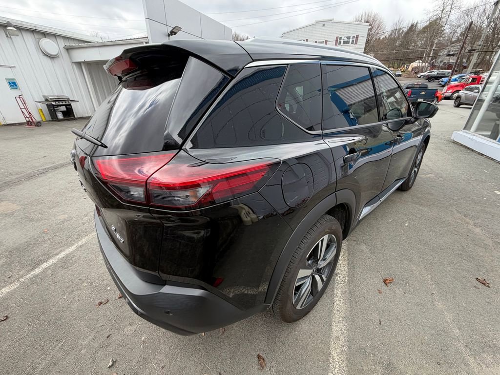 Used 2023 Nissan Rogue SL image 5