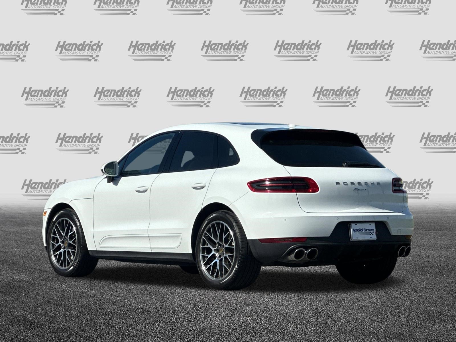 Used 2018 Porsche Macan Sport Edition image 7