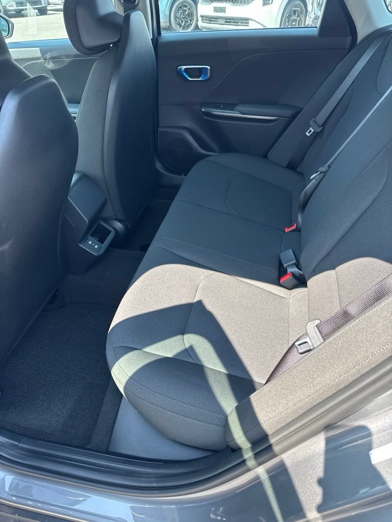 New 2026 Kia K4 FWD image 12