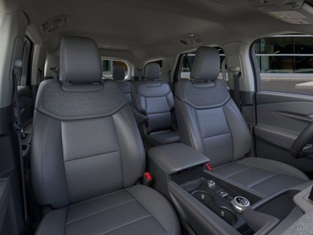Used 2026 Ford Explorer Active w/ Active Comfort Package image 10