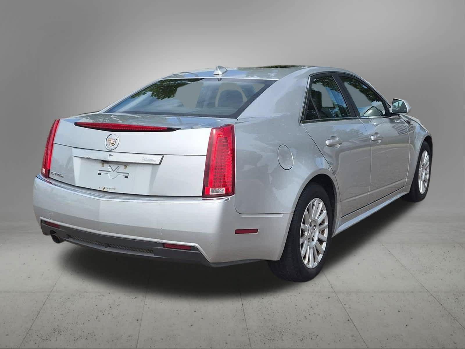 Used 2013 Cadillac CTS Luxury w/ Wood Trim Package AWD/4WD image 6
