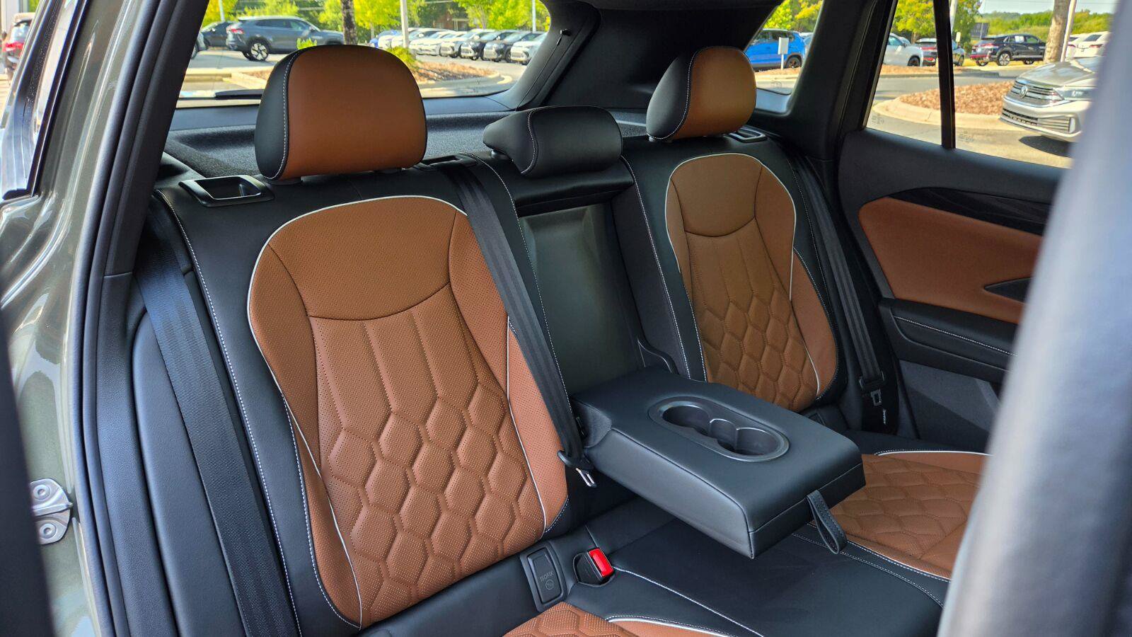 New 2026 Volkswagen Tiguan SEL R-Line AWD/4WD image 56