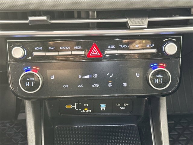 Used 2025 Hyundai Santa Cruz SEL image 13