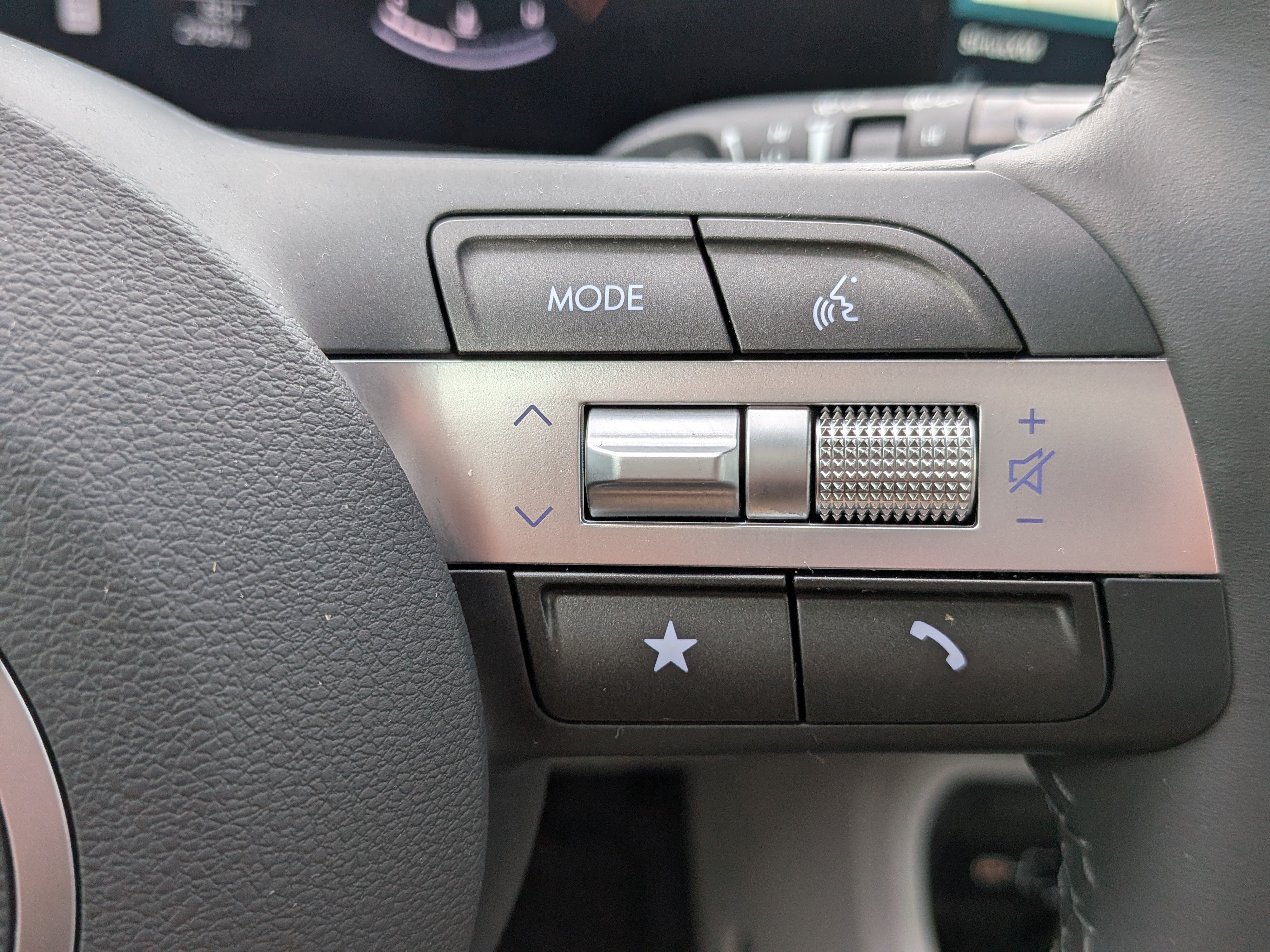 Used 2026 Hyundai Kona SEL Sport FWD image 25