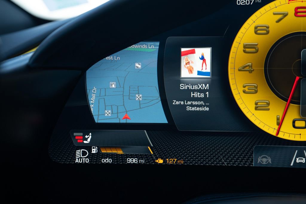 Used 2024 Ferrari Roma Spider image 38