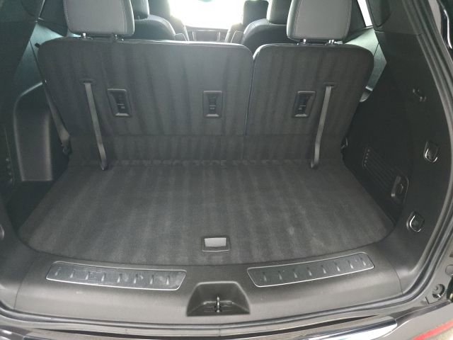 Used 2023 Buick Enclave Premium AWD/4WD image 8