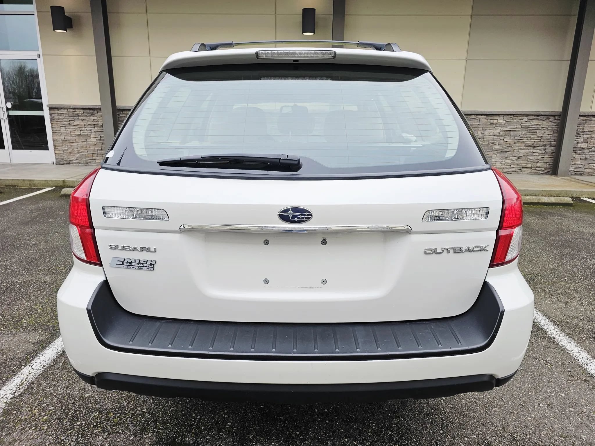 Used 2008 Subaru Outback 2.5i Limited L.L. Bean AWD/4WD image 4