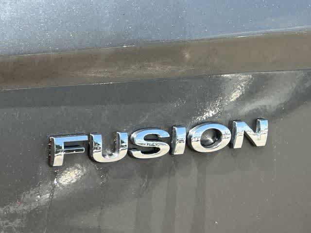 Used 2011 Ford Fusion SE w/ 201A Rapid Spec Order Code FWD image 15