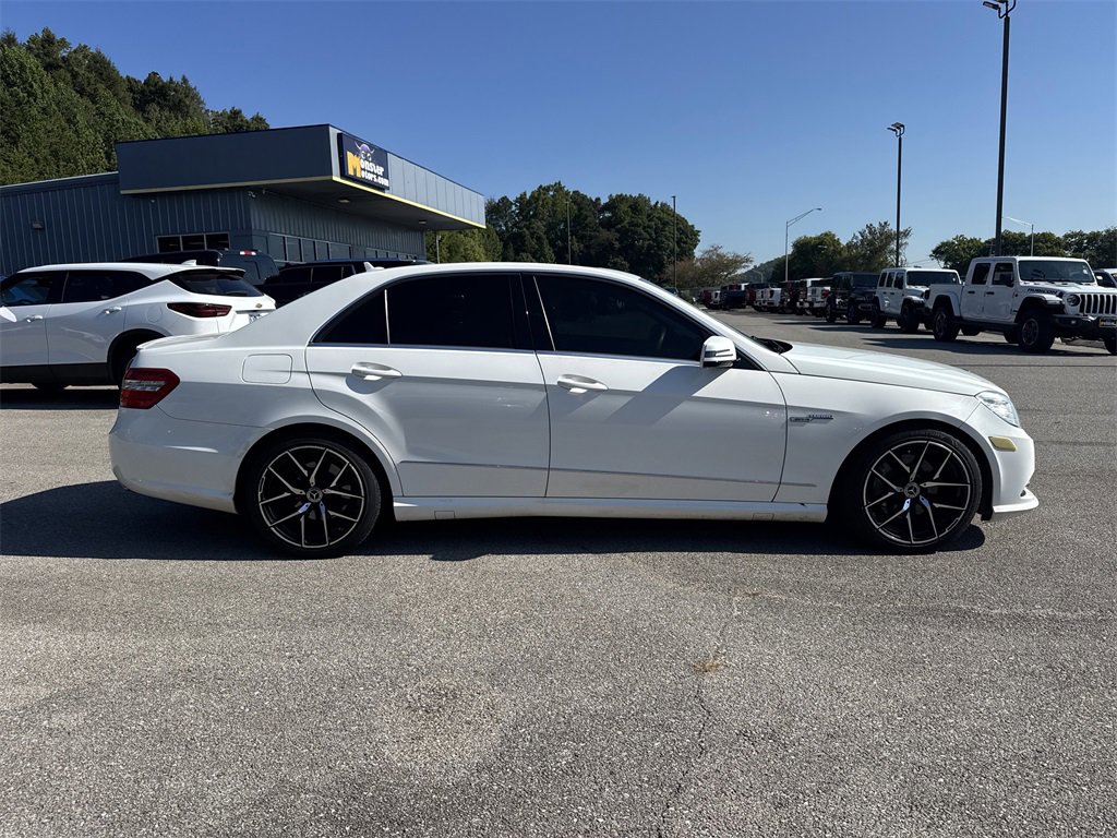 Used 2013 Mercedes-Benz E 350 4MATIC Sedan image 6