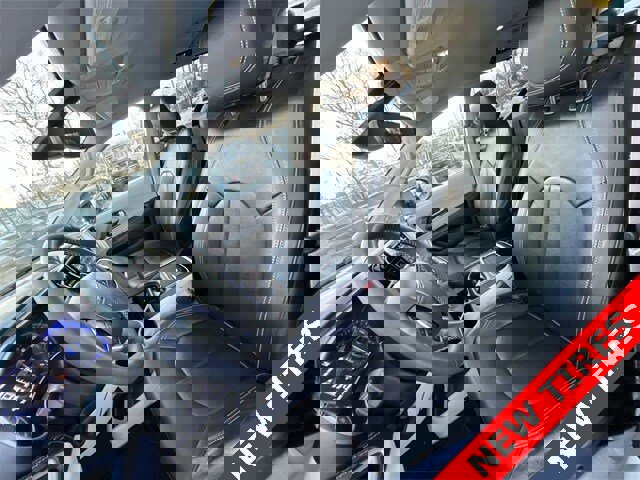 Certified 2022 Chrysler Pacifica Touring-L image 15