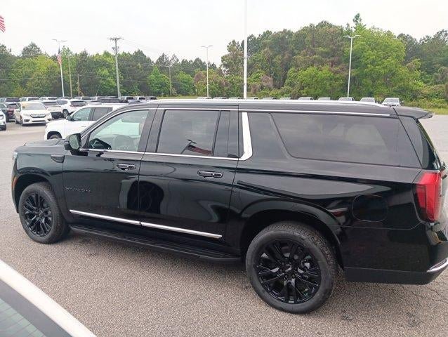 New 2026 GMC Yukon XL Elevation AWD/4WD image 3