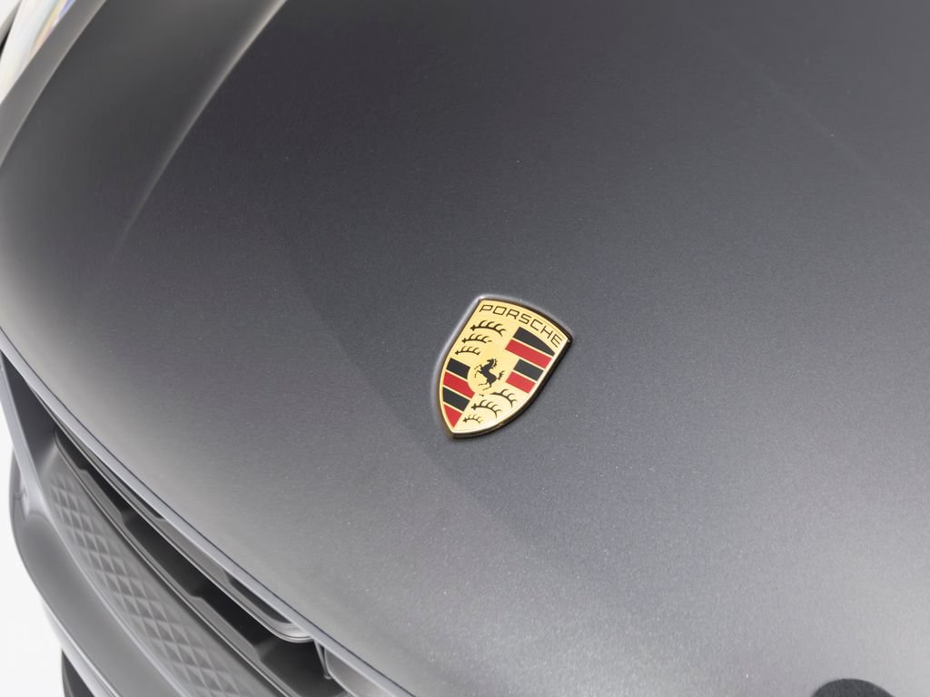 New 2026 Porsche Macan AWD/4WD image 40