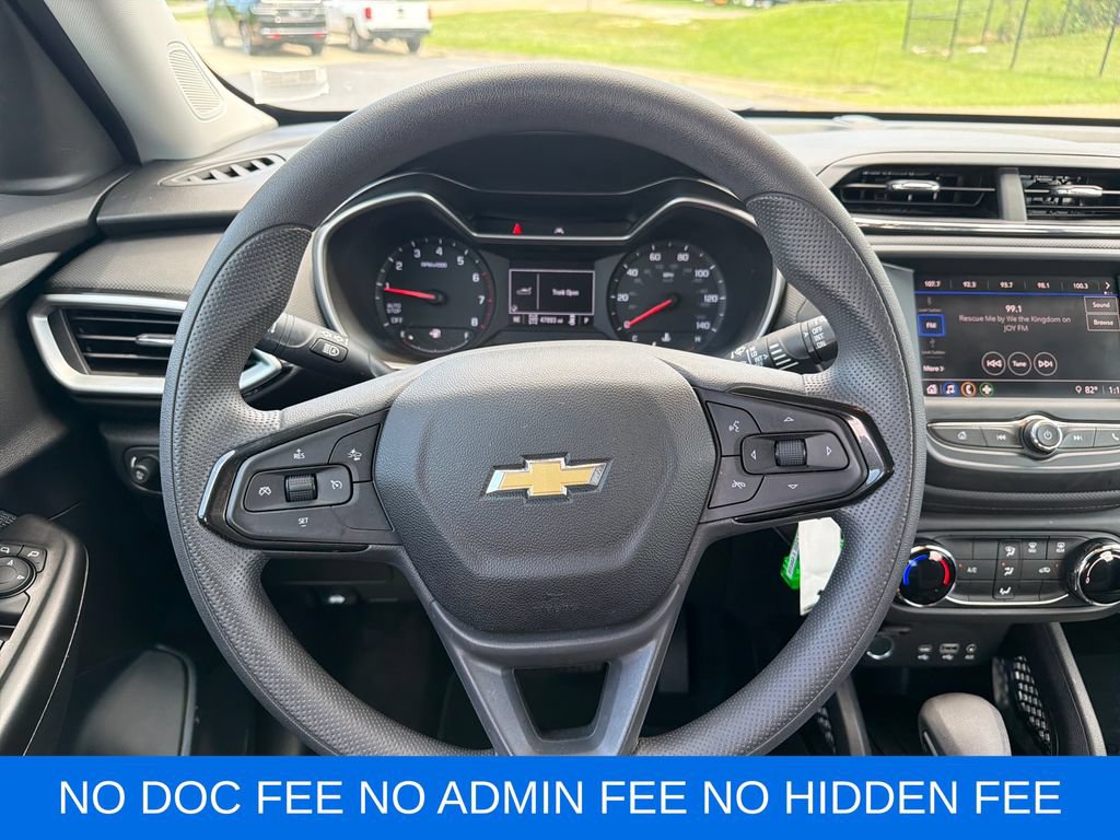 Used 2021 Chevrolet TrailBlazer LS AWD/4WD image 16