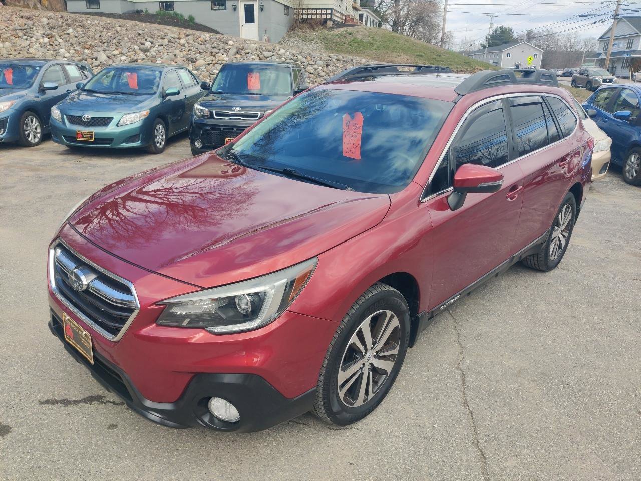 Used 2019 Subaru Outback 2.5i Limited AWD/4WD image 2