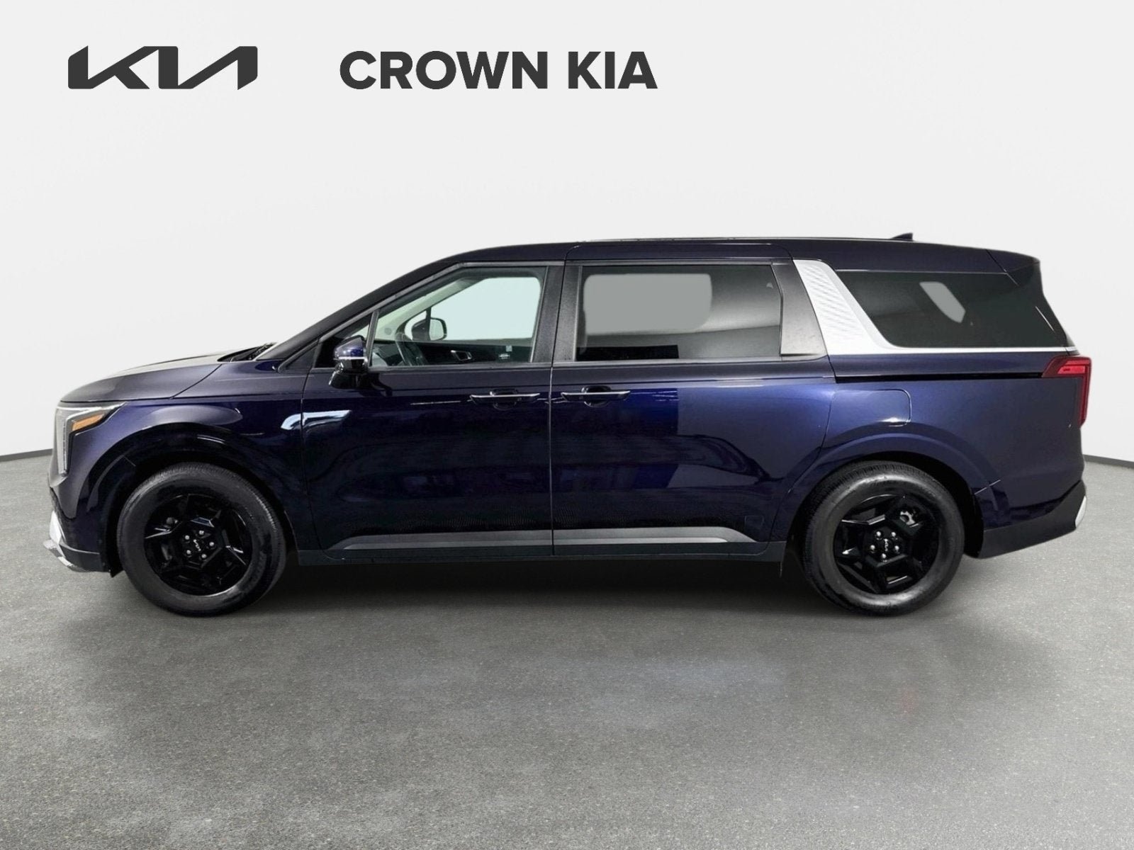 Certified 2025 Kia Carnival FWD image 8