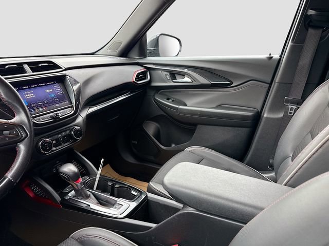 Used 2021 Chevrolet TrailBlazer RS w/ Sun and Liftgate Package image 25