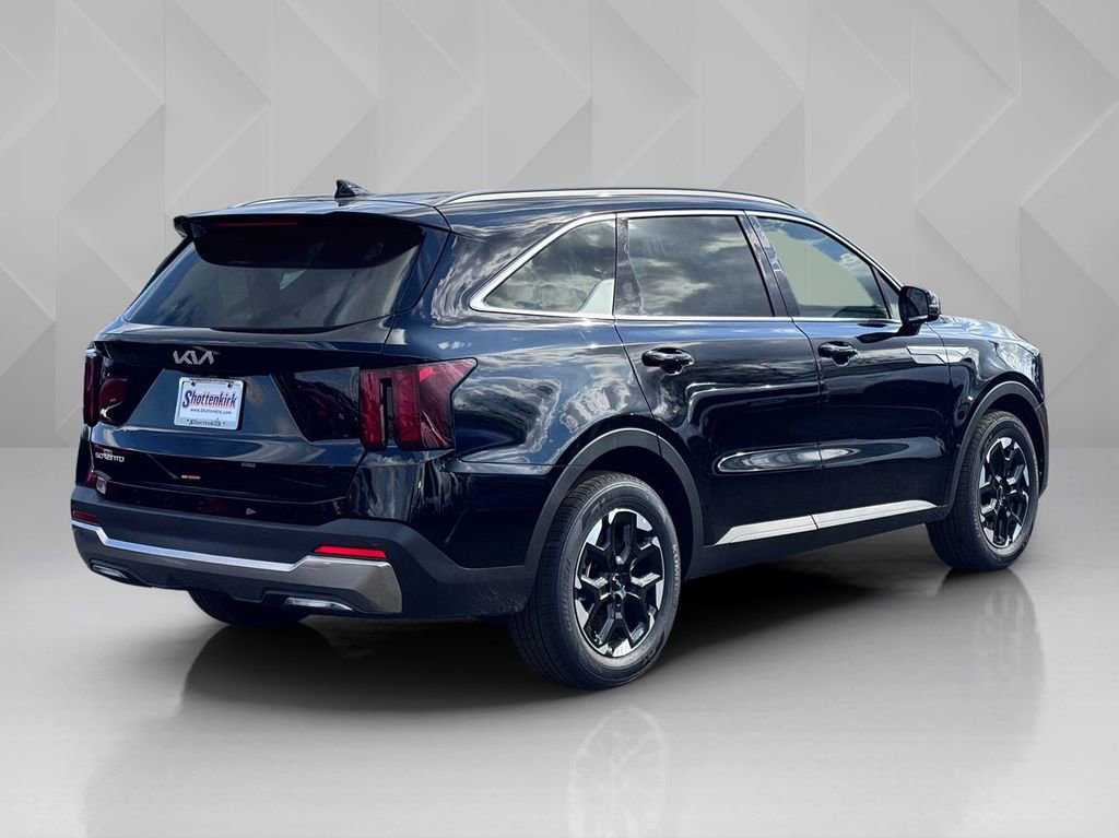 New 2026 Kia Sorento S image 5