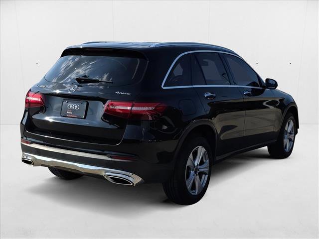 Used 2018 Mercedes-Benz GLC 300 4MATIC image 5