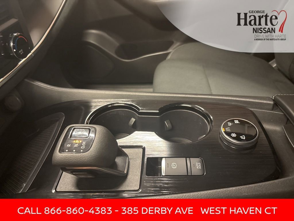 Certified 2023 Nissan Rogue S image 12