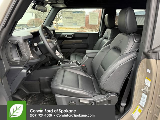 New 2025 Ford Bronco Badlands image 2