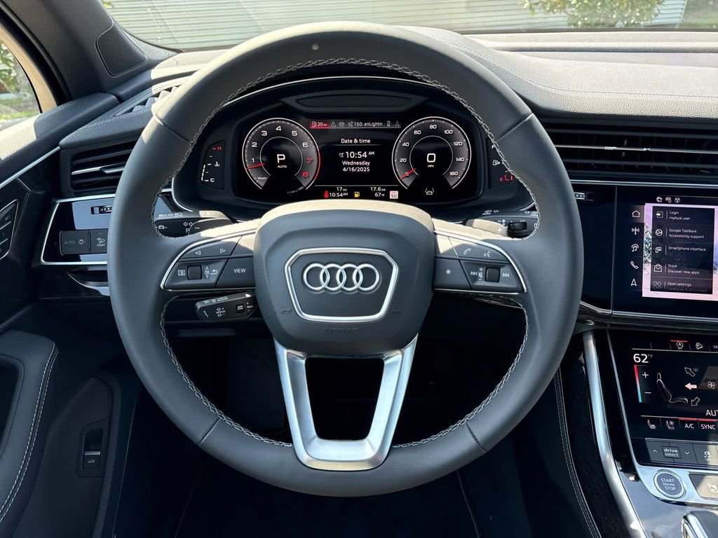 New 2025 Audi Q7 3.0T Premium Plus image 25
