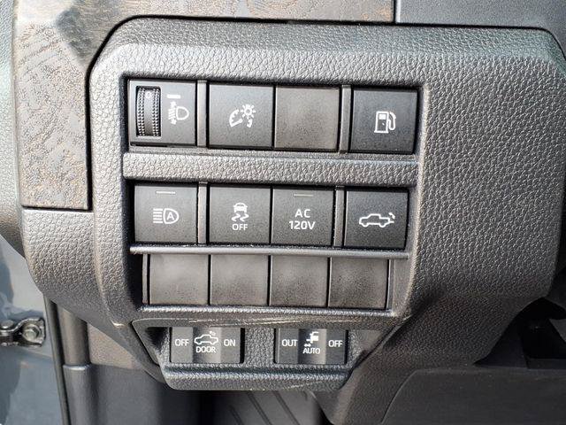 Certified 2026 Toyota Tacoma Limited AWD/4WD image 8