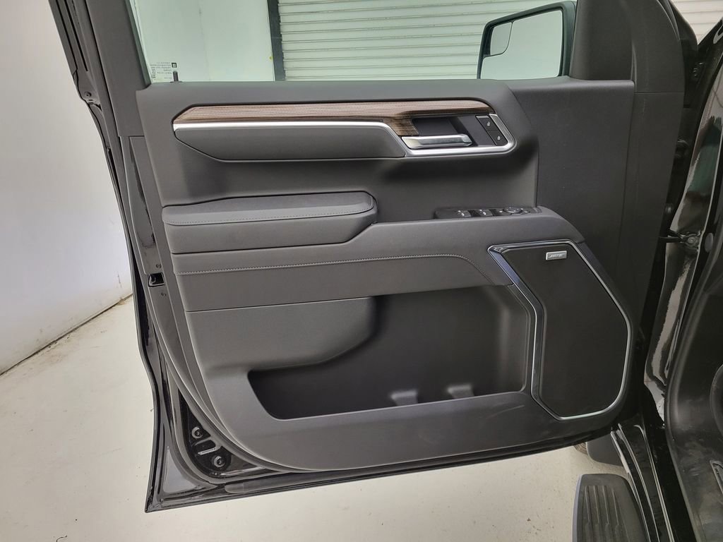 New 2025 Chevrolet Silverado 1500 RST w/ Convenience Package II image 27