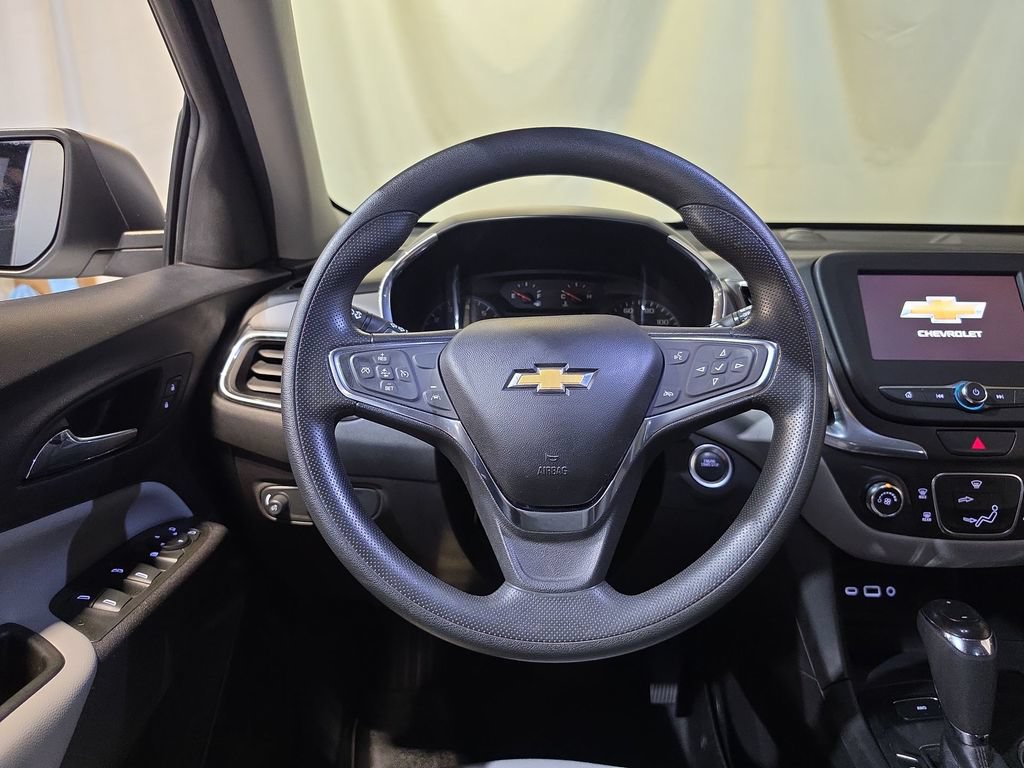 Used 2020 Chevrolet Equinox LS w/ LPO, Roadside Safety Package AWD/4WD image 11