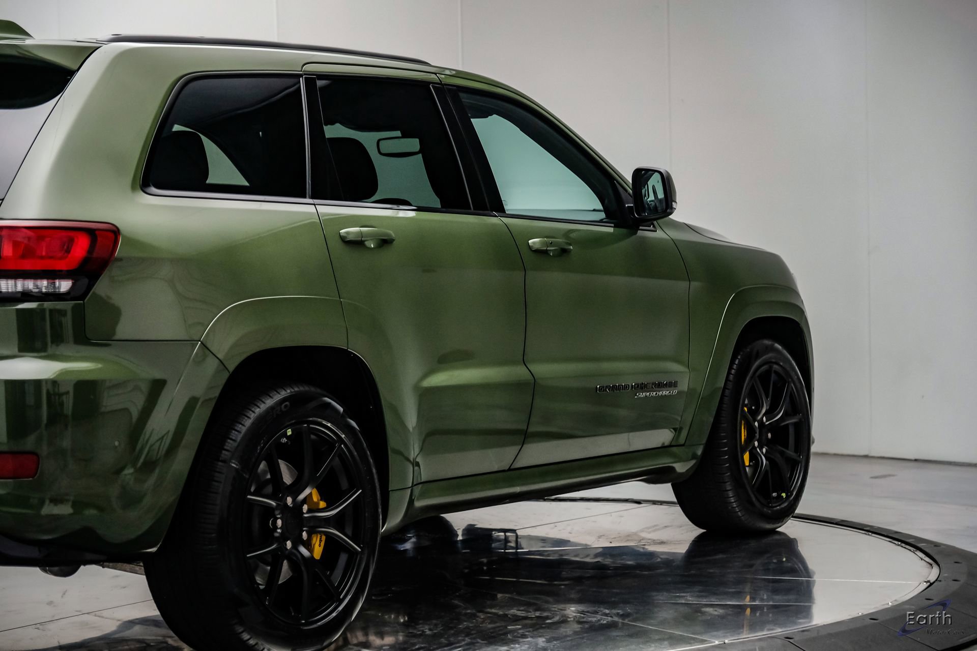 Used 2021 Jeep Grand Cherokee Trackhawk w/ Trailer Tow Group IV image 23