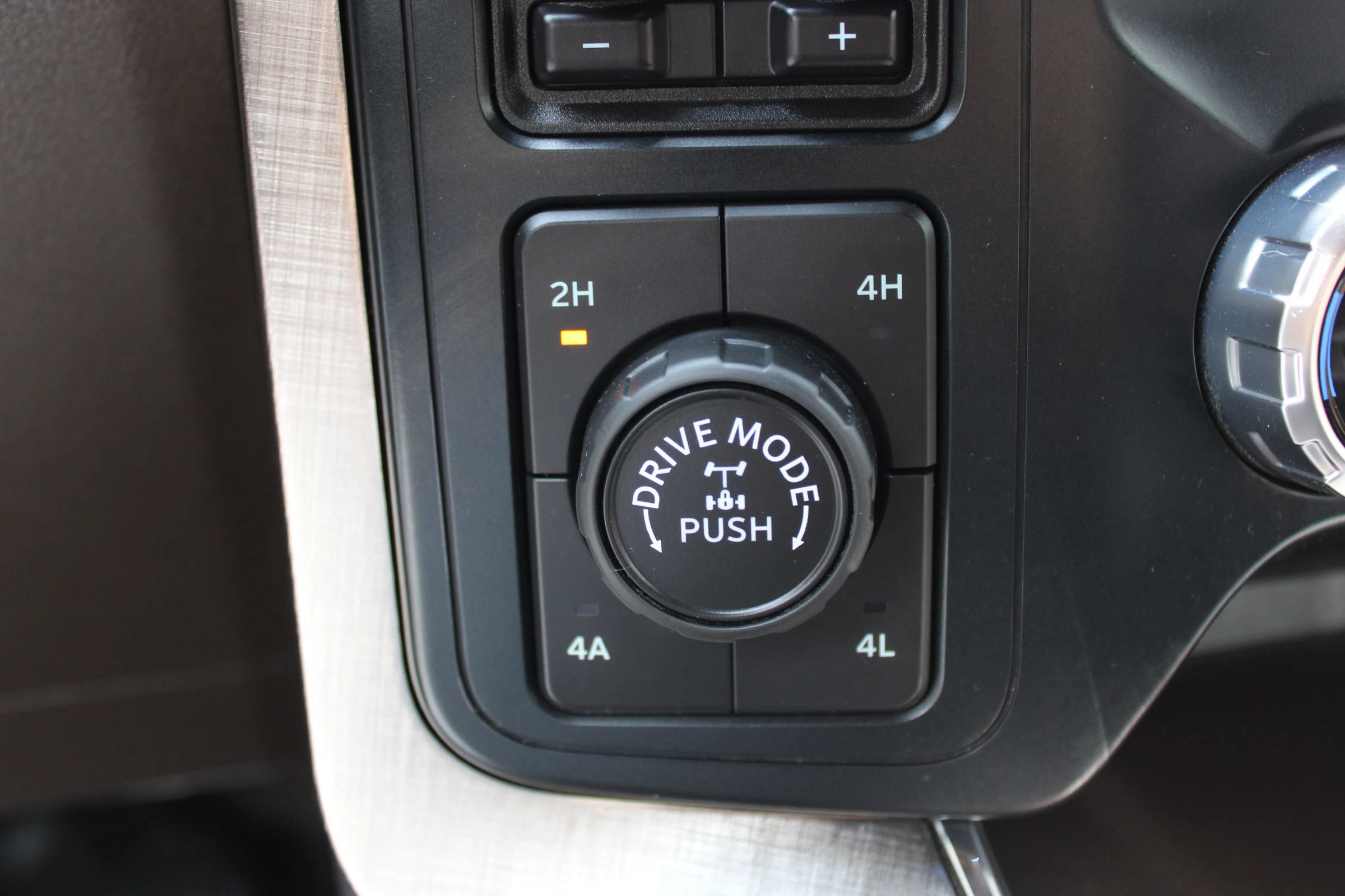Used 2023 Ford F150 King Ranch w/ Equipment Group 601A High AWD/4WD image 27