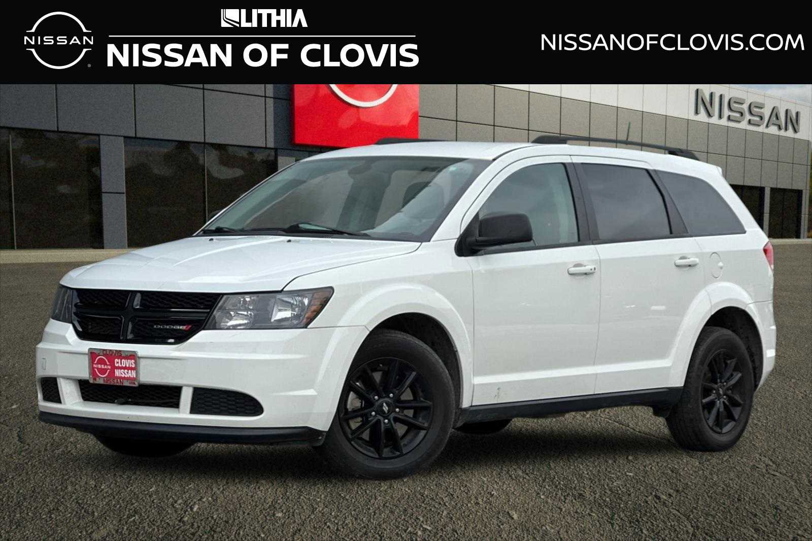 Used 2020 Dodge Journey SE w/ Blacktop Package image 1