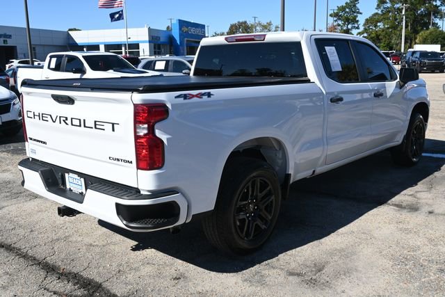 Used 2024 Chevrolet Silverado 1500 Custom w/ LPO, Dark Essentials Package image 5