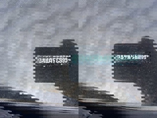 Used 2023 Jeep Grand Cherokee L Laredo image 5