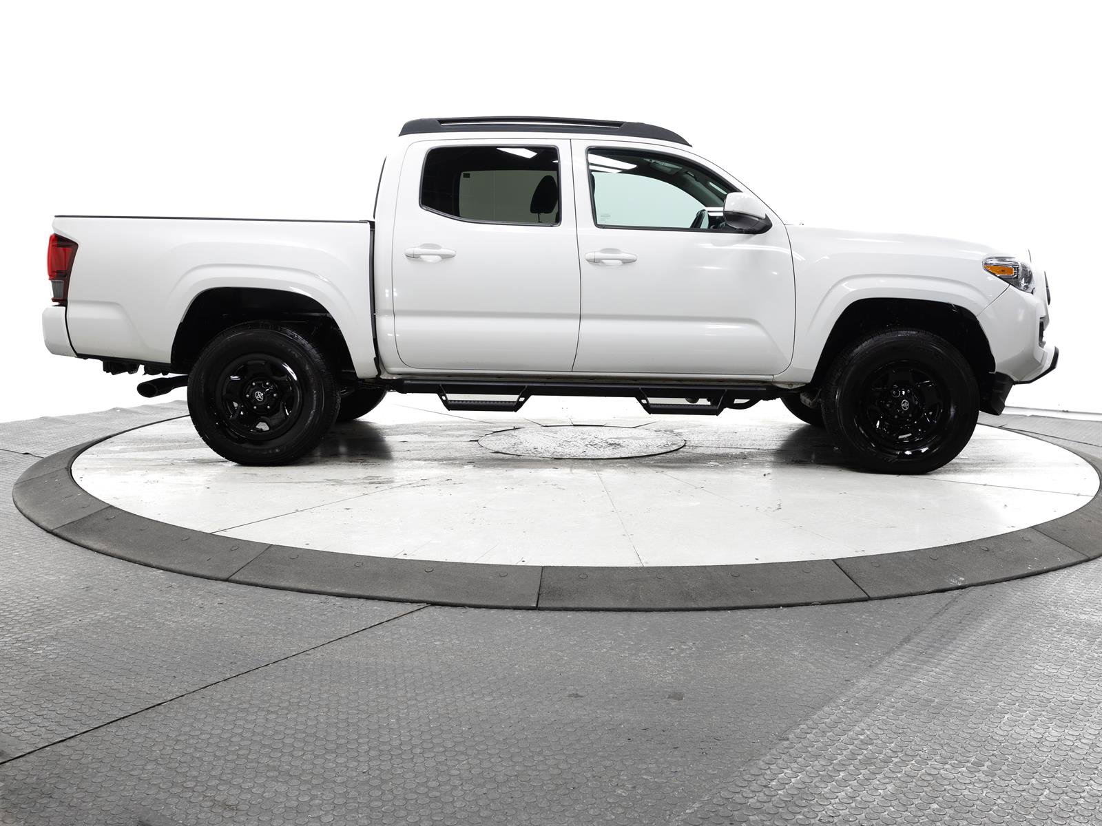 Certified 2022 Toyota Tacoma SR image 12