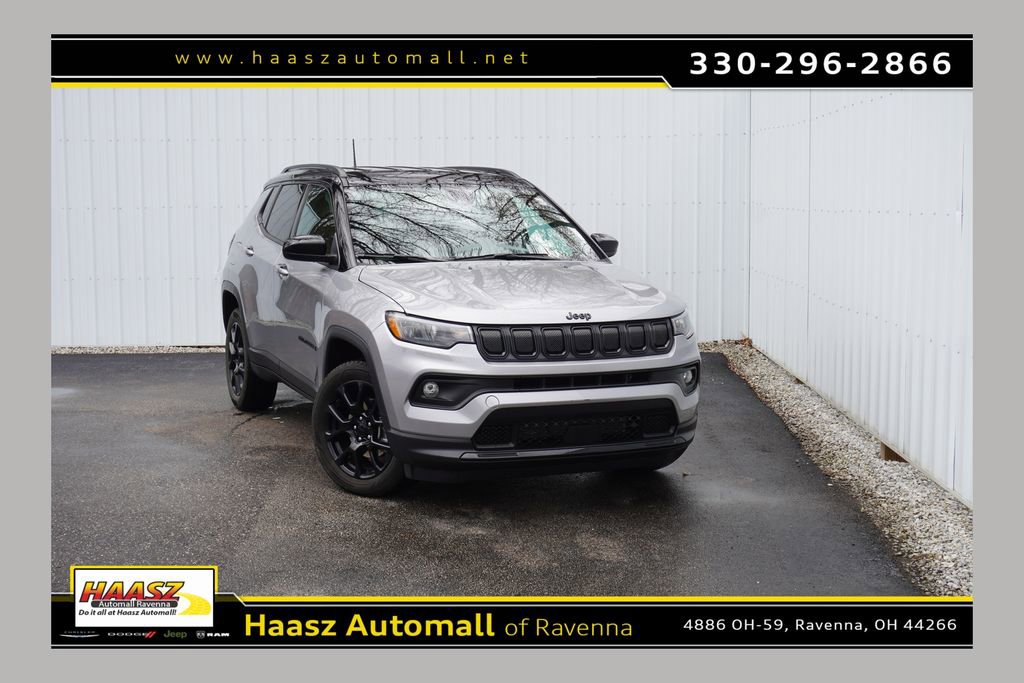 Used 2022 Jeep Compass Altitude w/ Convenience Group AWD/4WD image 1