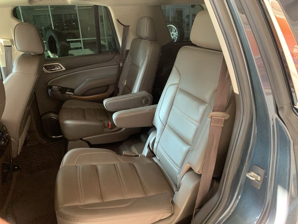 Used 2020 GMC Yukon Denali w/ Open Road Package AWD/4WD image 16