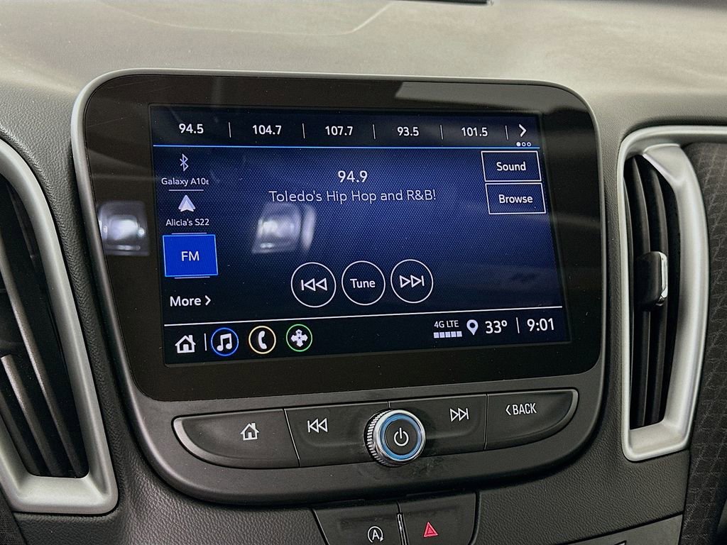 Used 2023 Chevrolet Malibu LS image 21