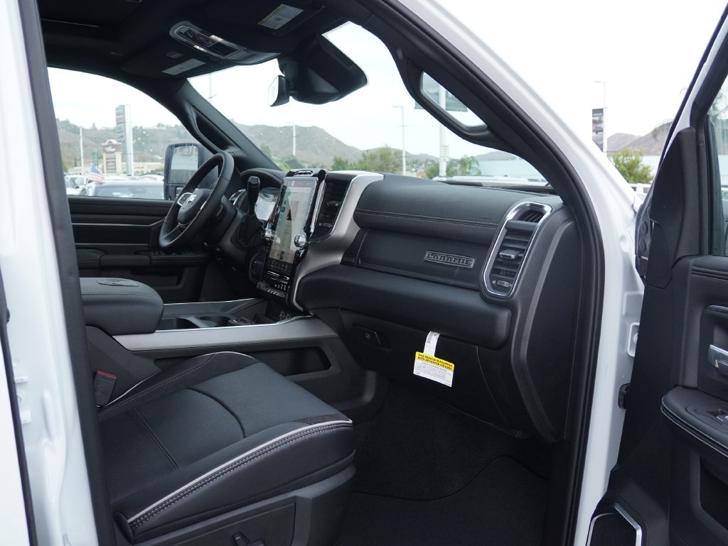 New 2026 RAM 2500 Laramie w/ Night Edition AWD/4WD image 28