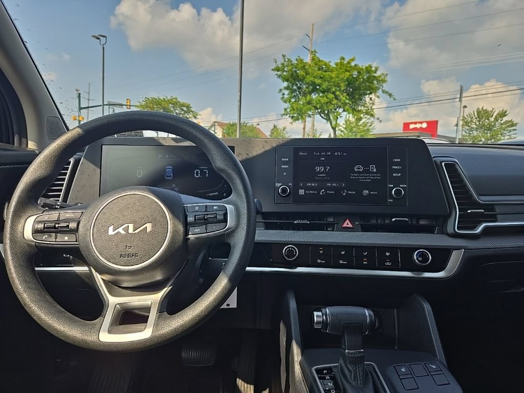 Certified 2023 Kia Sportage LX AWD/4WD image 35