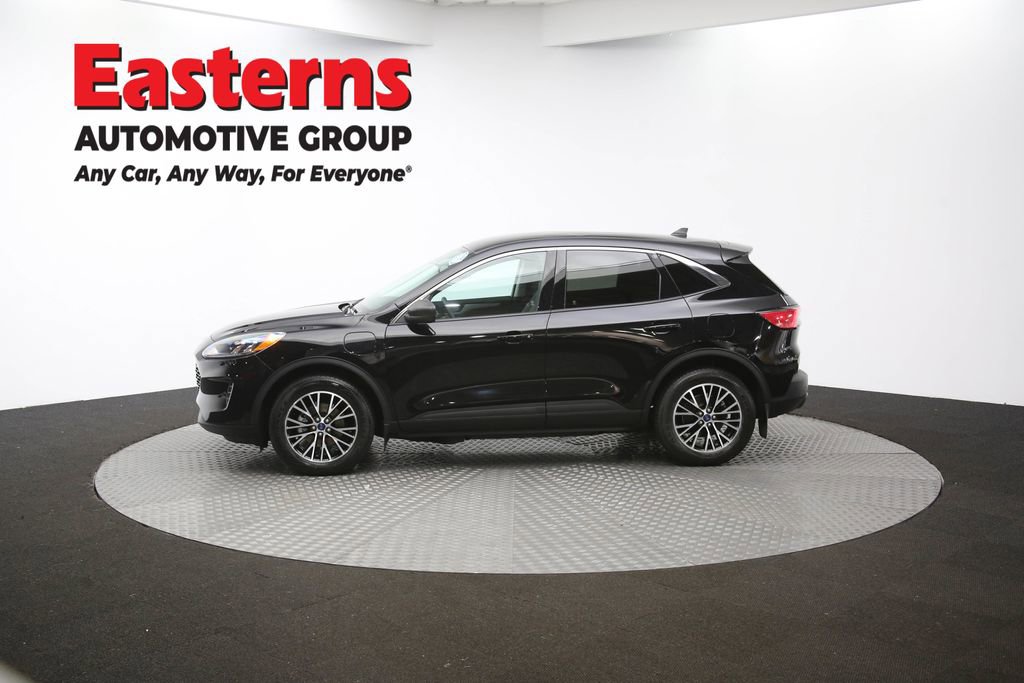 Used 2022 Ford Escape SE image 58